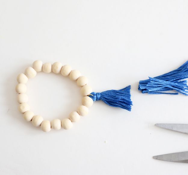 DIY Wooden Tassel Bracelet - blue