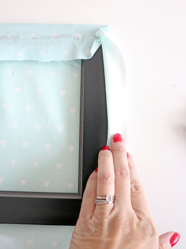 Fabric Picture Frame DIY - repeat step