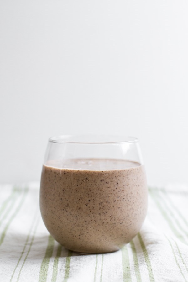 Chocolate Chip Oatmeal Cookie Smoothie