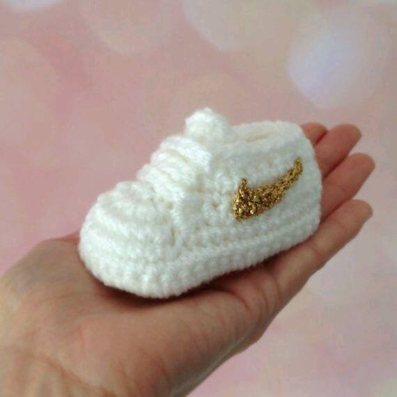nike-baby-crochet-shoes-
