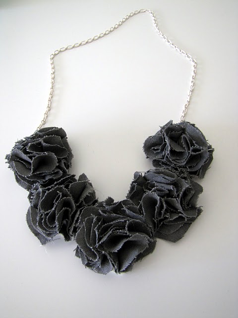 Flower bib necklace