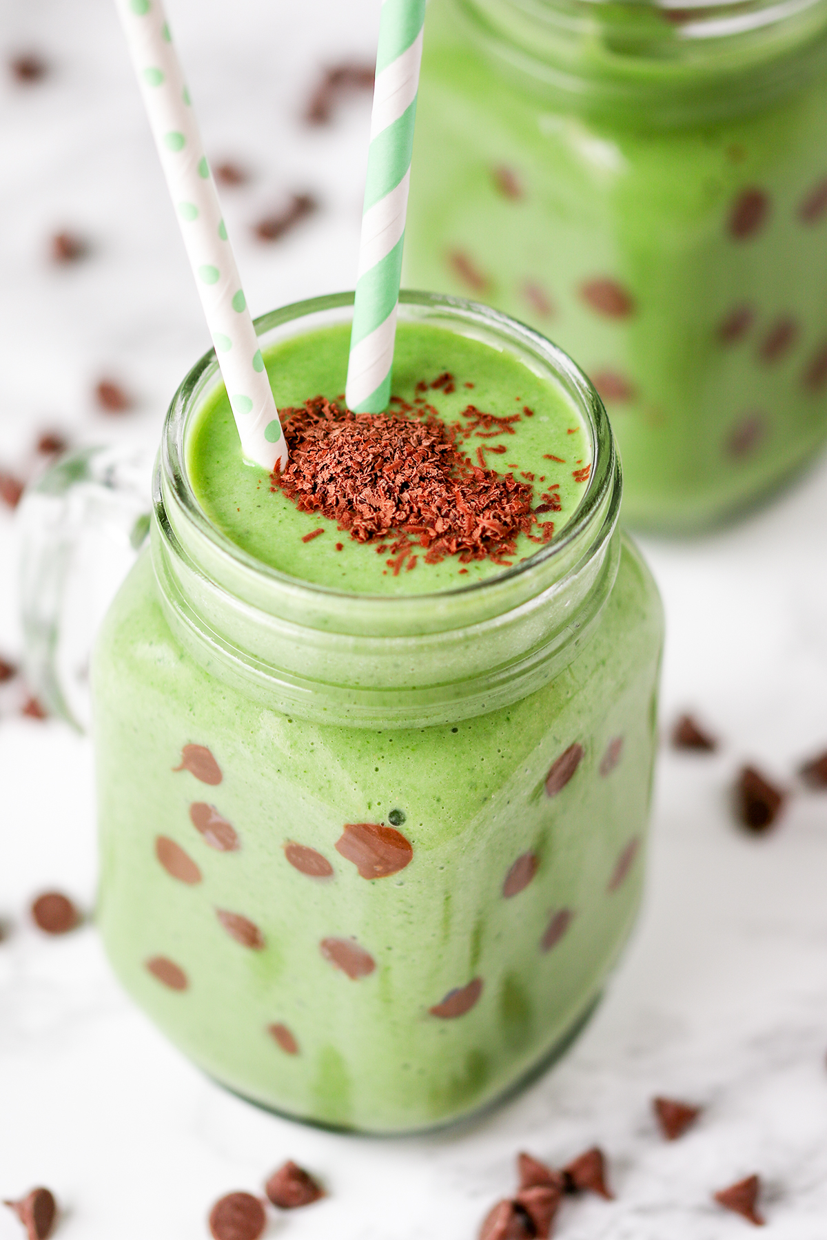 Healthy mint choc chip smoothie tall1