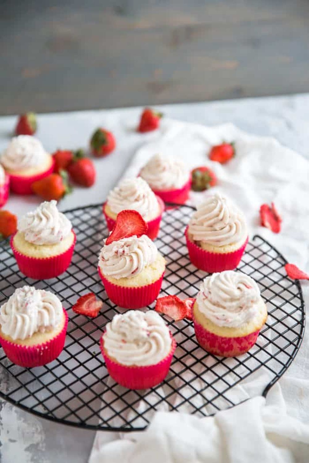Valentine's day cupcakes  strawberry cupcakes