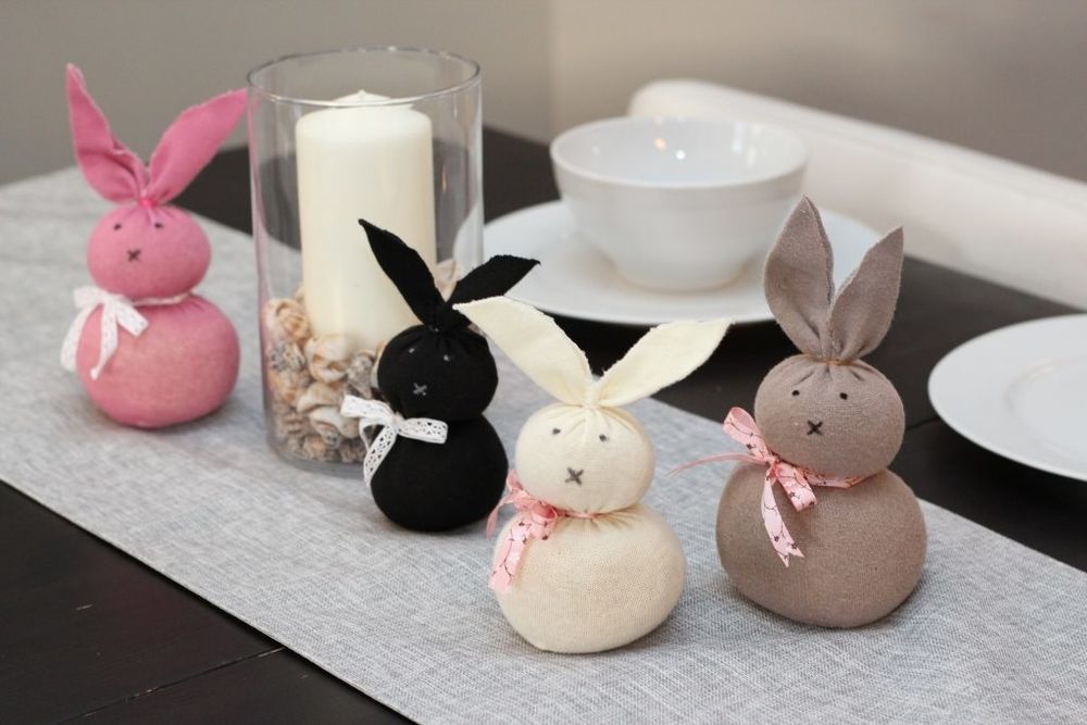 No-Sew Sock Bunnies - Easy Easter Crafts for Preschoolers