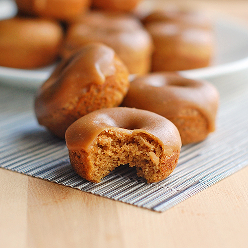 gingerbread-donuts-