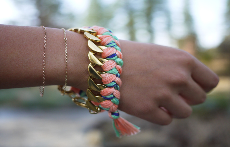 3 Ways to Put a Bracelet on by Yourself  wikiHow