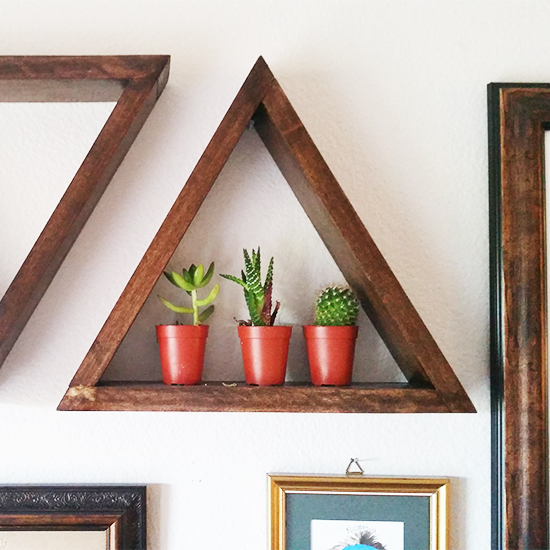 46 triangle shelves