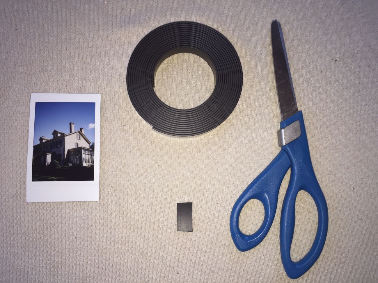 Display polaroid photographs cut stripe