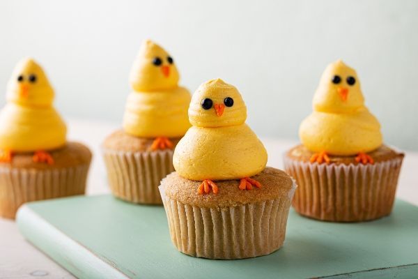 Spring chick cupcakes