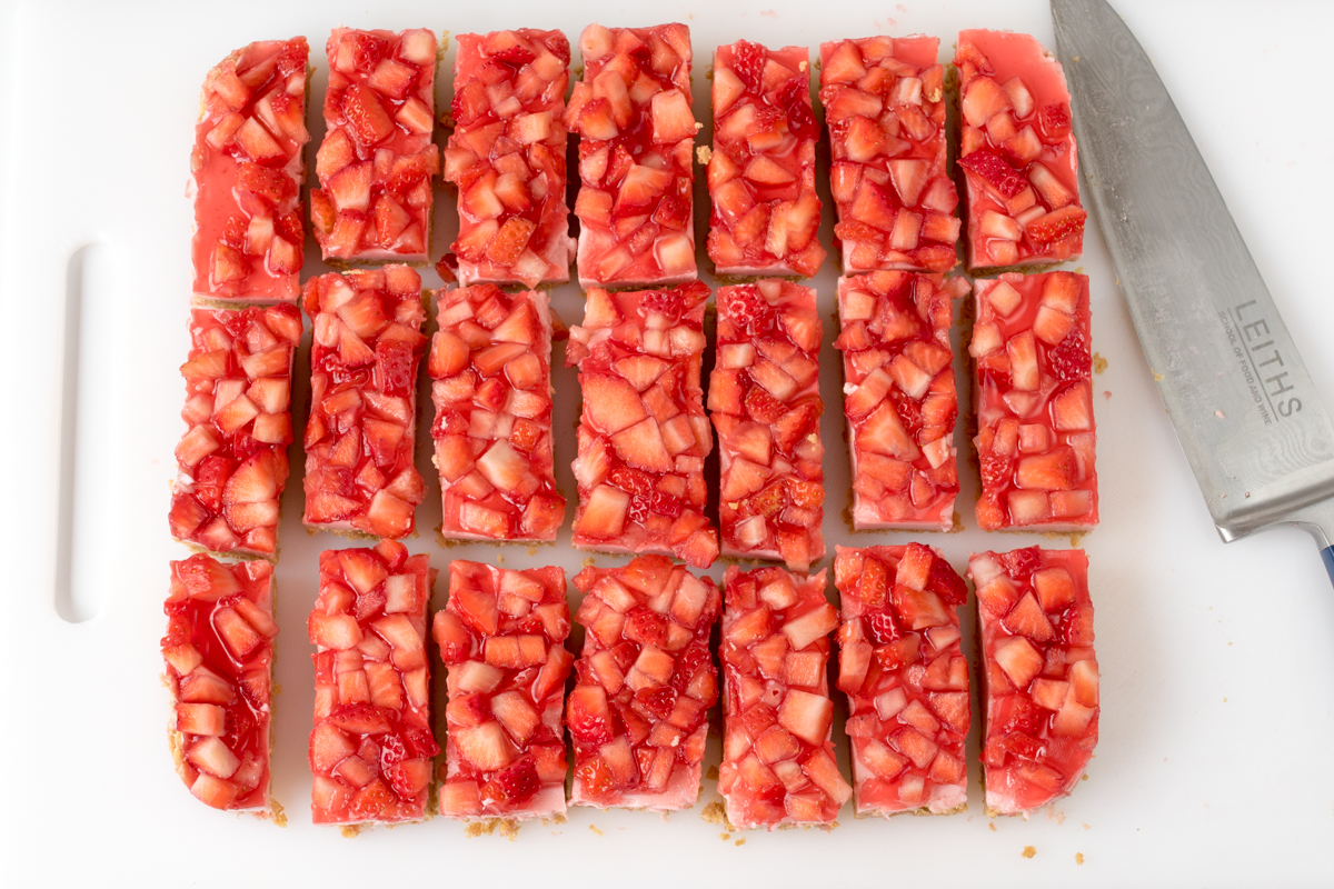 Strawberry mousse bars step 6 2