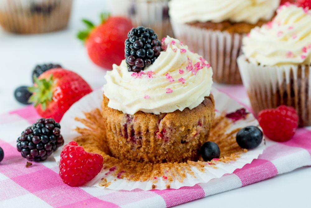 Berry cupcakes