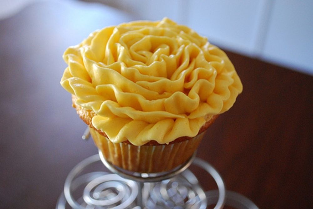 Carnation cupcakes