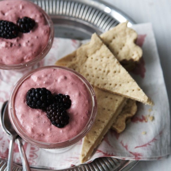 Blackberry fool with homemade shortbread