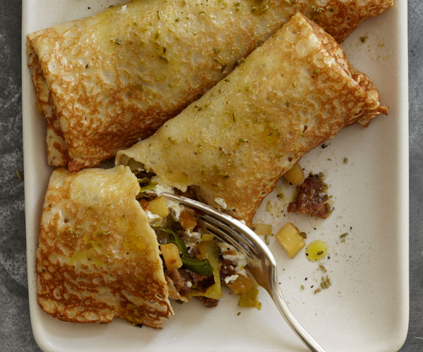 Holmberg leek apple sausage crepes xlg