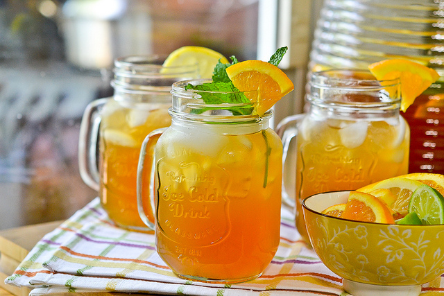 Lemonade iced tea