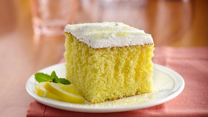 Lemonade party cake