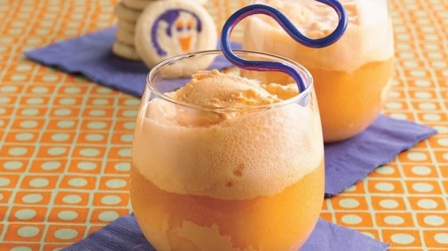 Orange cream float
