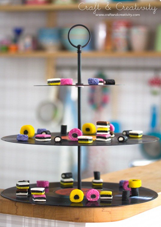 Record cupcake stand