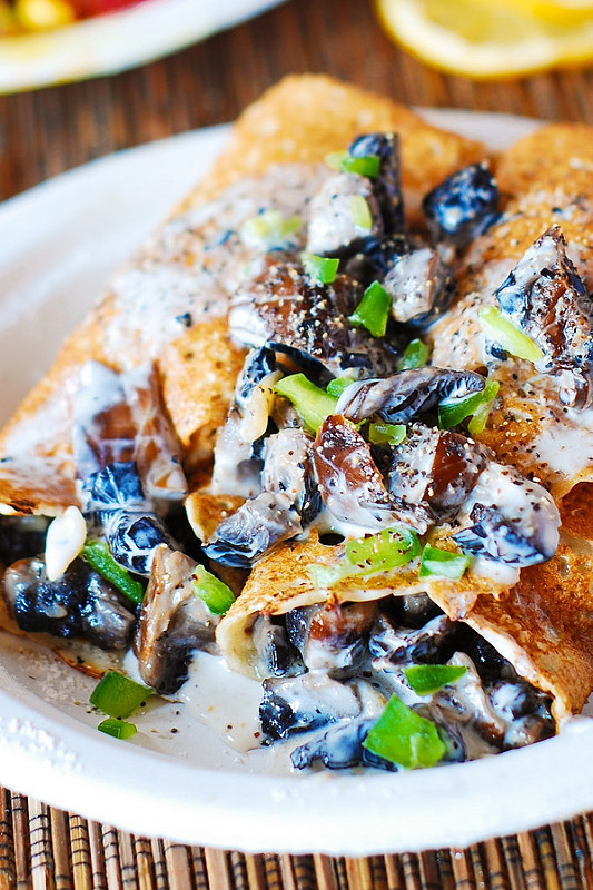 Chicken and mushroom crepe recipe