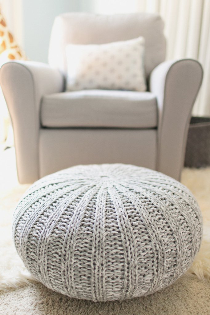 Grey knitted pouf
