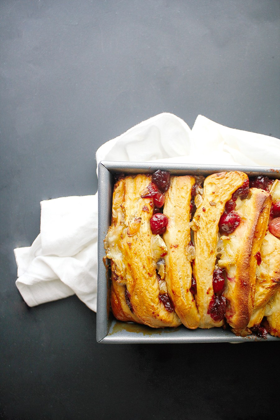 Cranberry and brie pull apart bread recipe