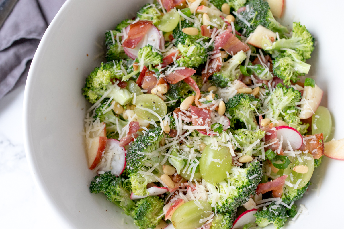 A delicious broccoli salad with bacon and a creamy, tangy dressing. You can make it ahead too!