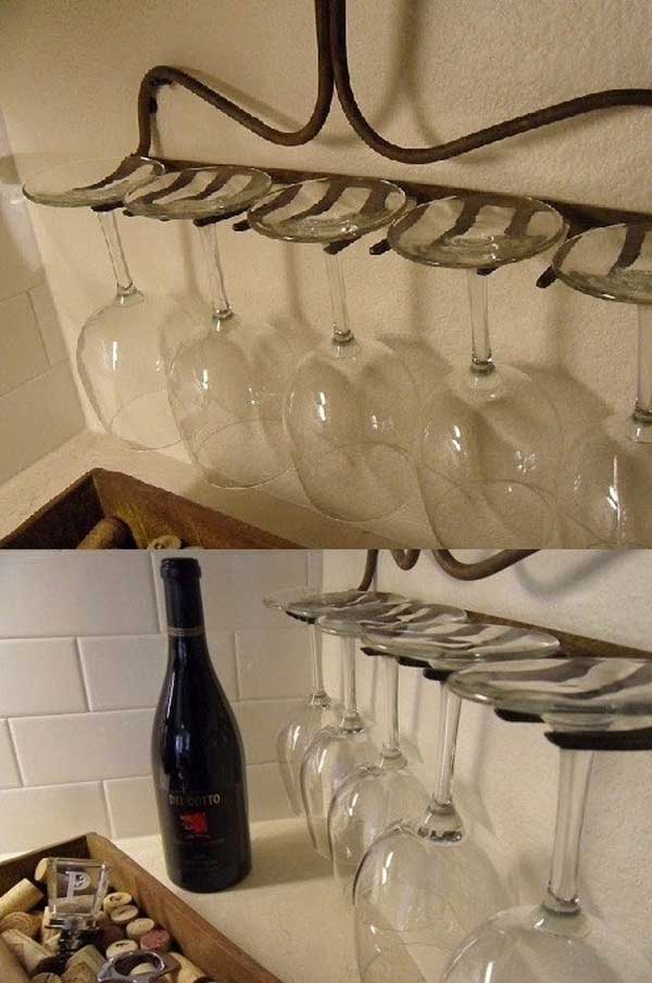 Hand rake wine glass rack
