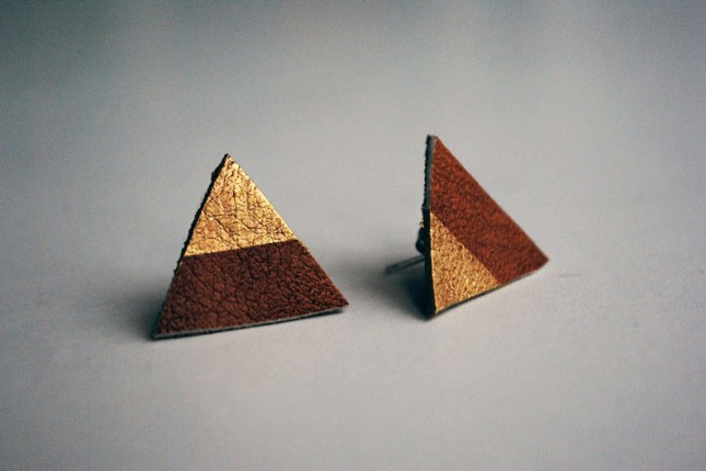 Leather triangle earrings