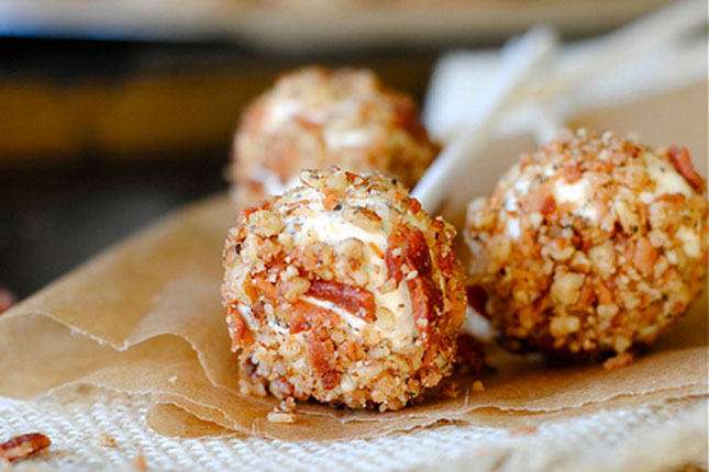 Goat cheese pops with herbs, pecans, and bacon