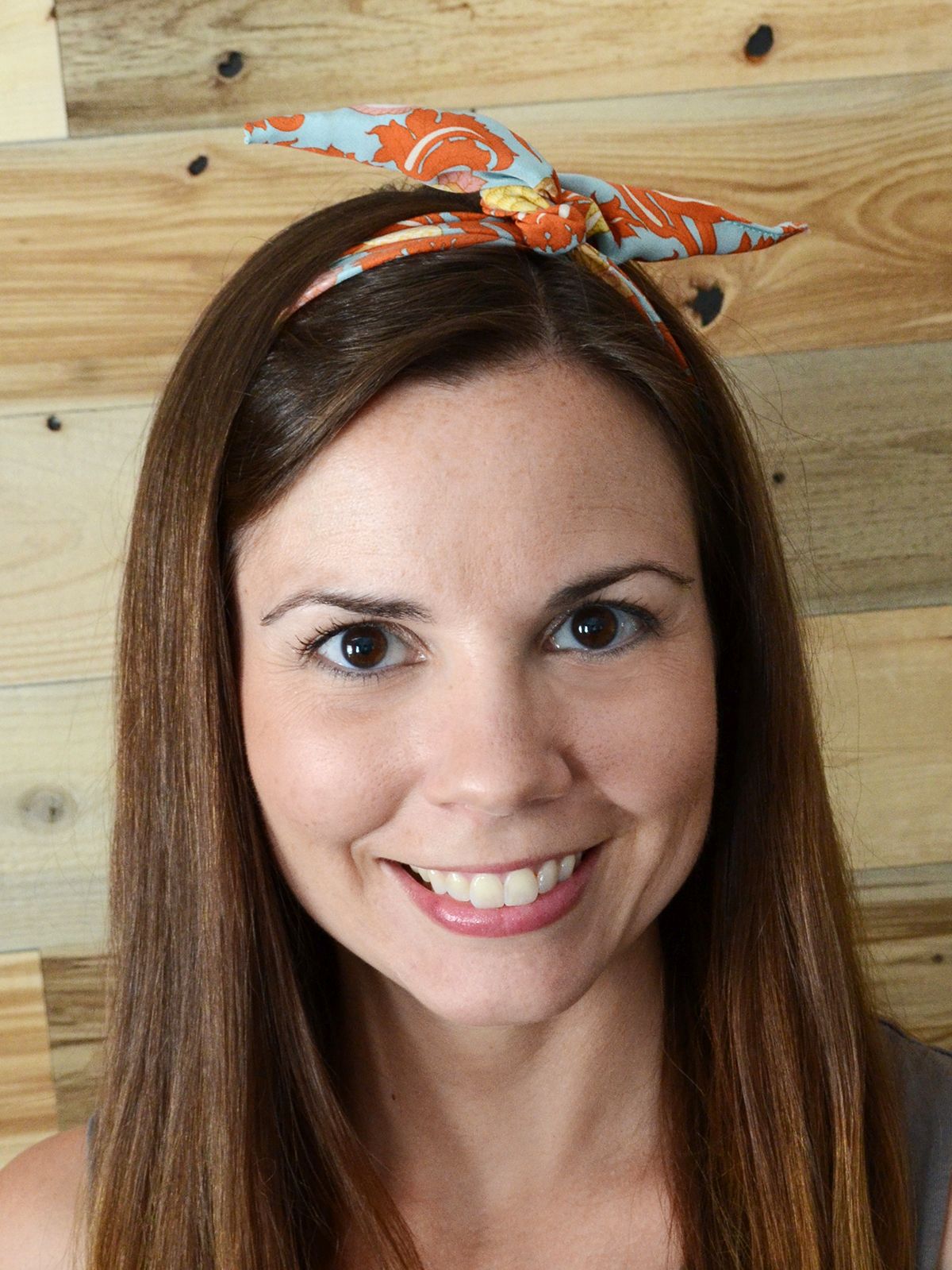 How to make a wired hair bow for hot summer days