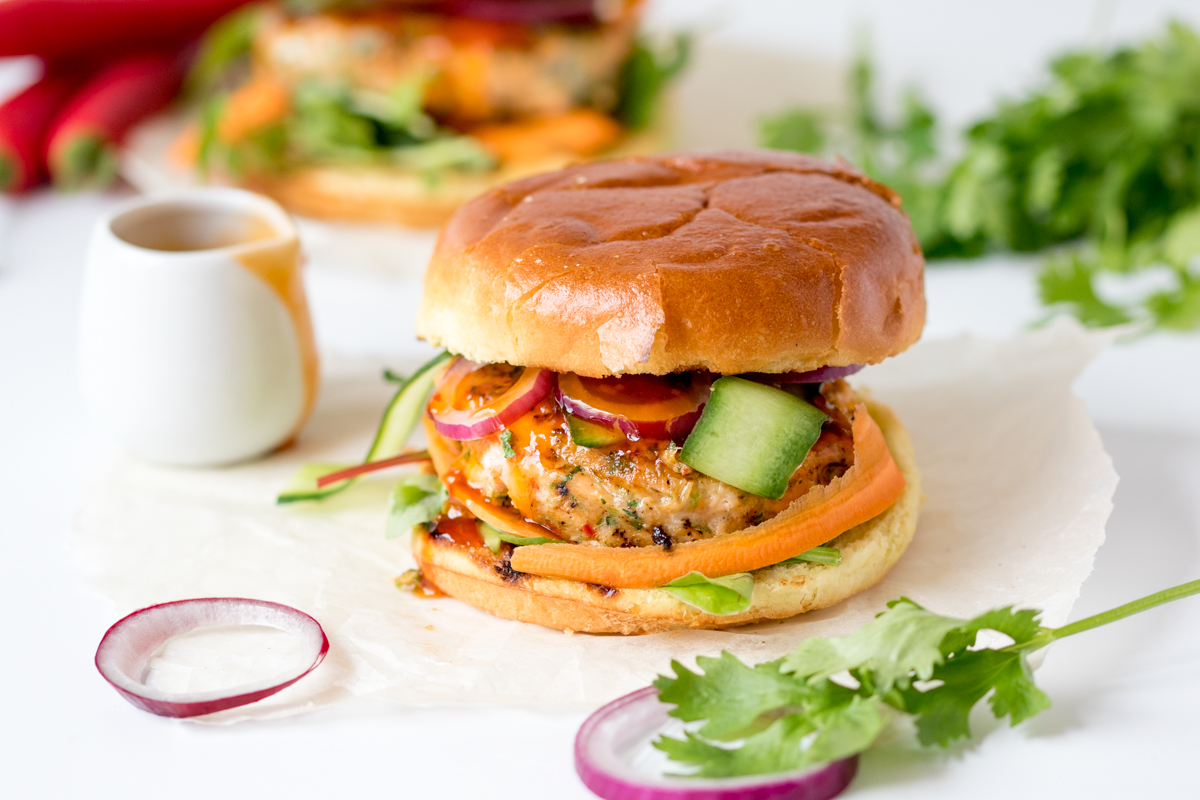 These spicy Thai fish burgers are bursting with flavor. So easy to prepare too!