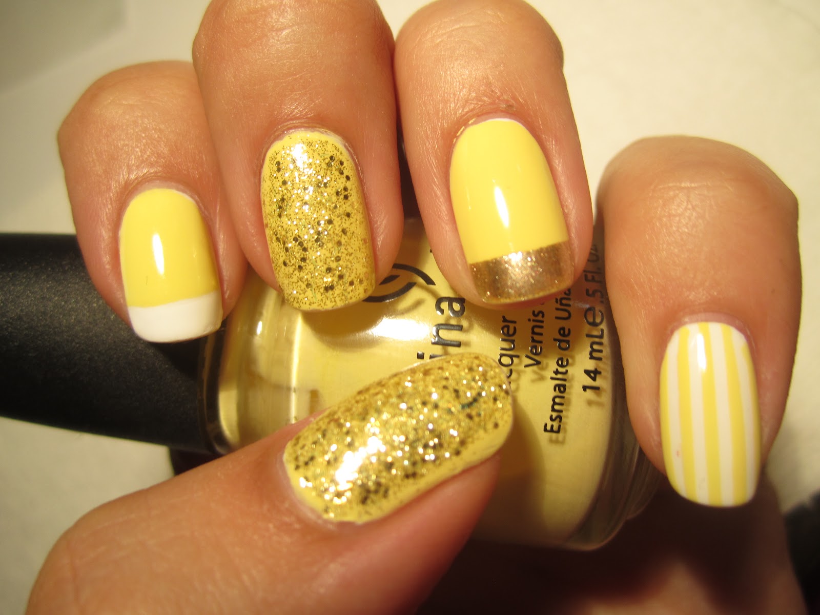 glitter yellow nail designs