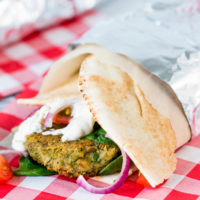 Who needs meat! This spicy falafel wrap with sriracha tzatziki makes THE BEST lunch!