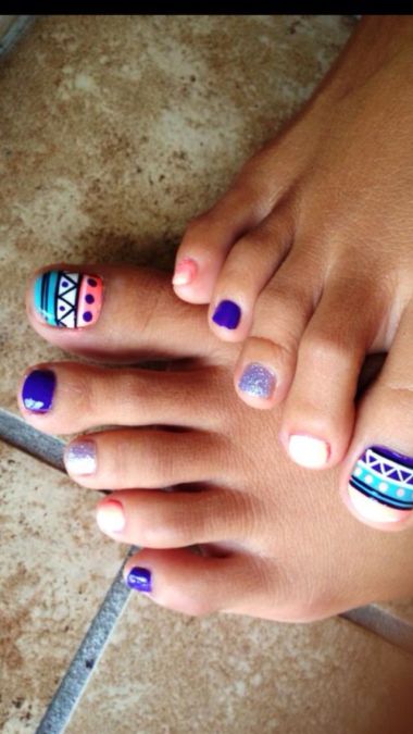 Aztec toe nail designs
