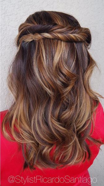 Wood grain brown warm balayage hairstyle