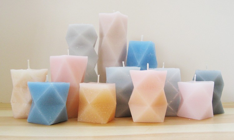 Geometrically moulded candles