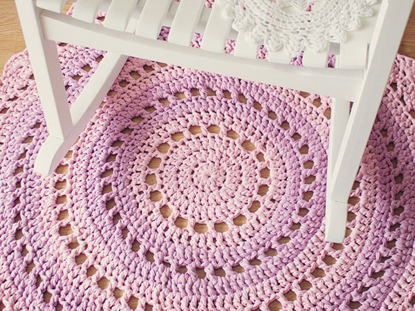 Mandala doily floor rug