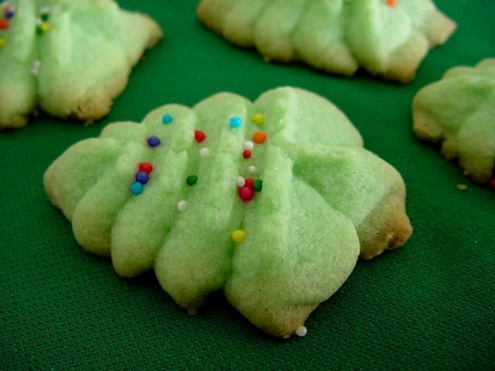 Almond spritz cookies