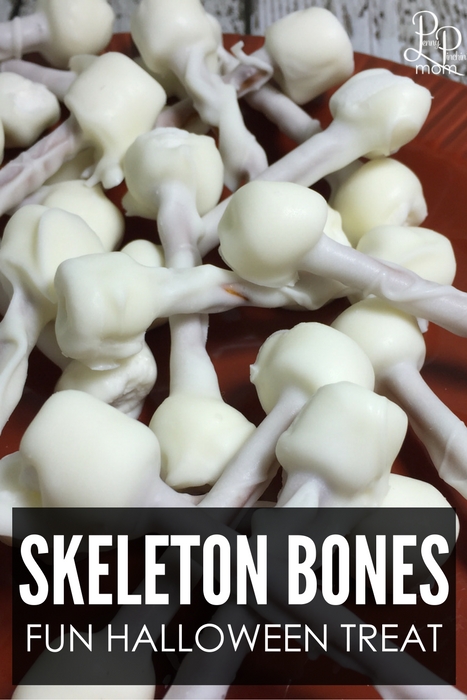 Skeleton Bones Spooky Halloween Treat
