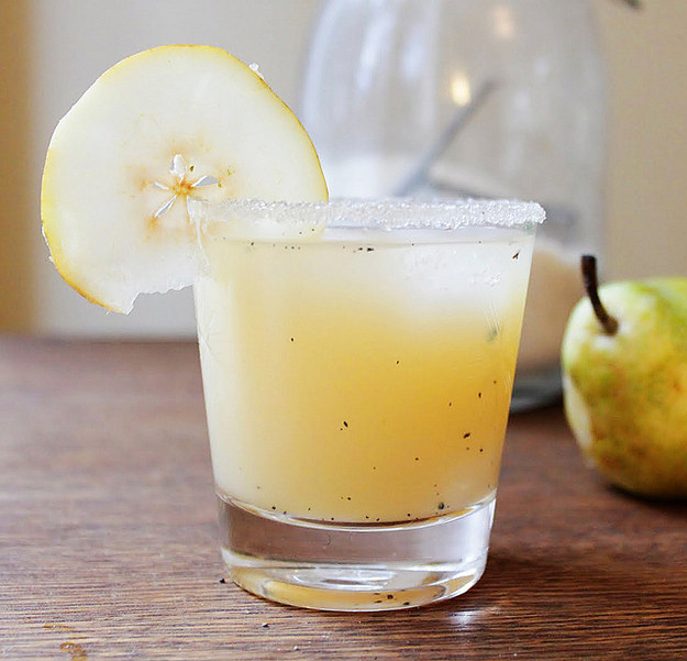 Vanilla pear cocktail