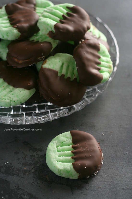 Dipped cream cheese mints