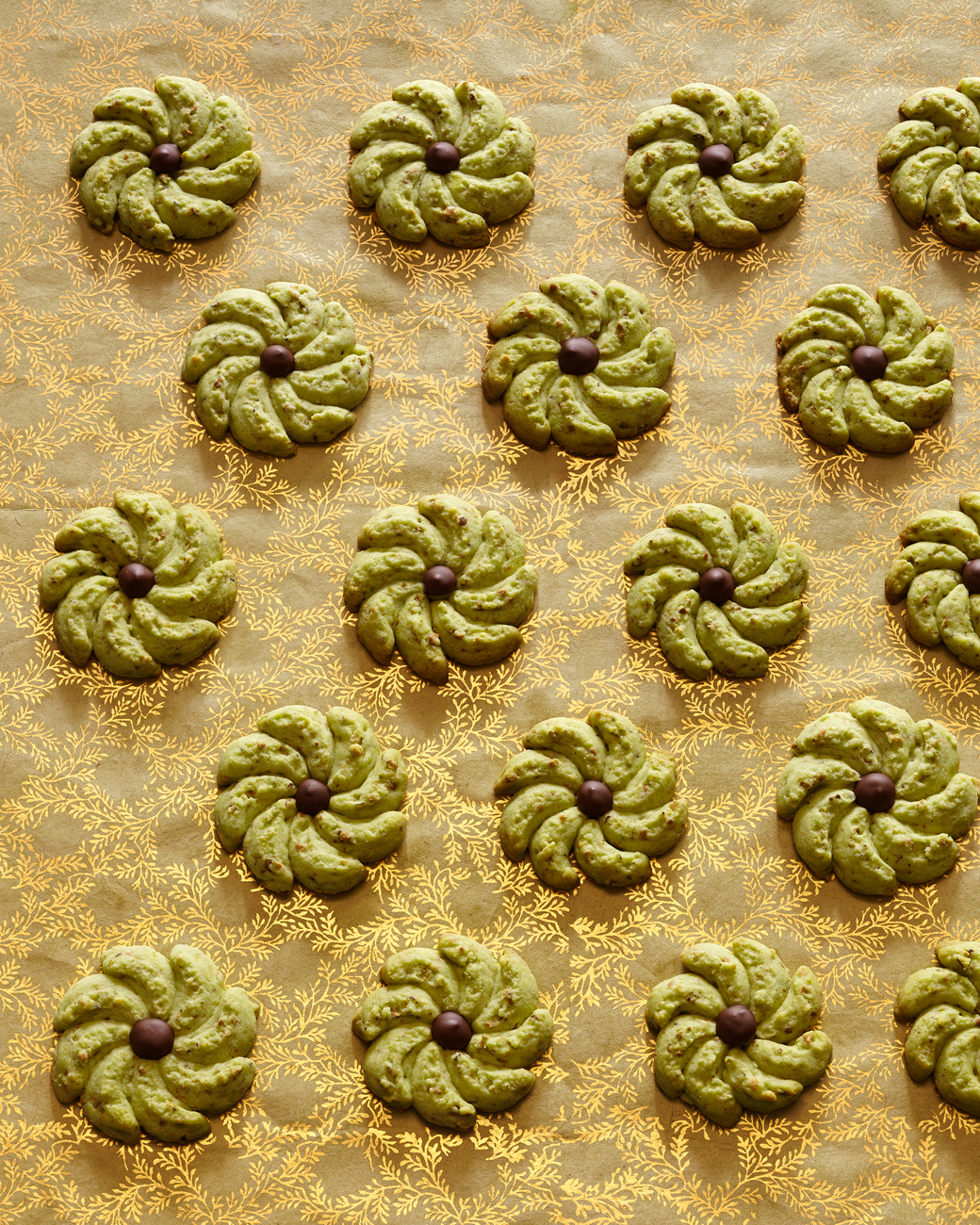 Pistachio spritz cookies