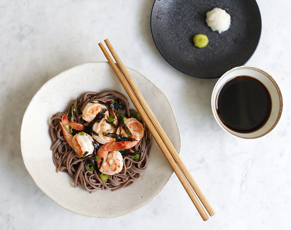 Soba noodles with shrimp