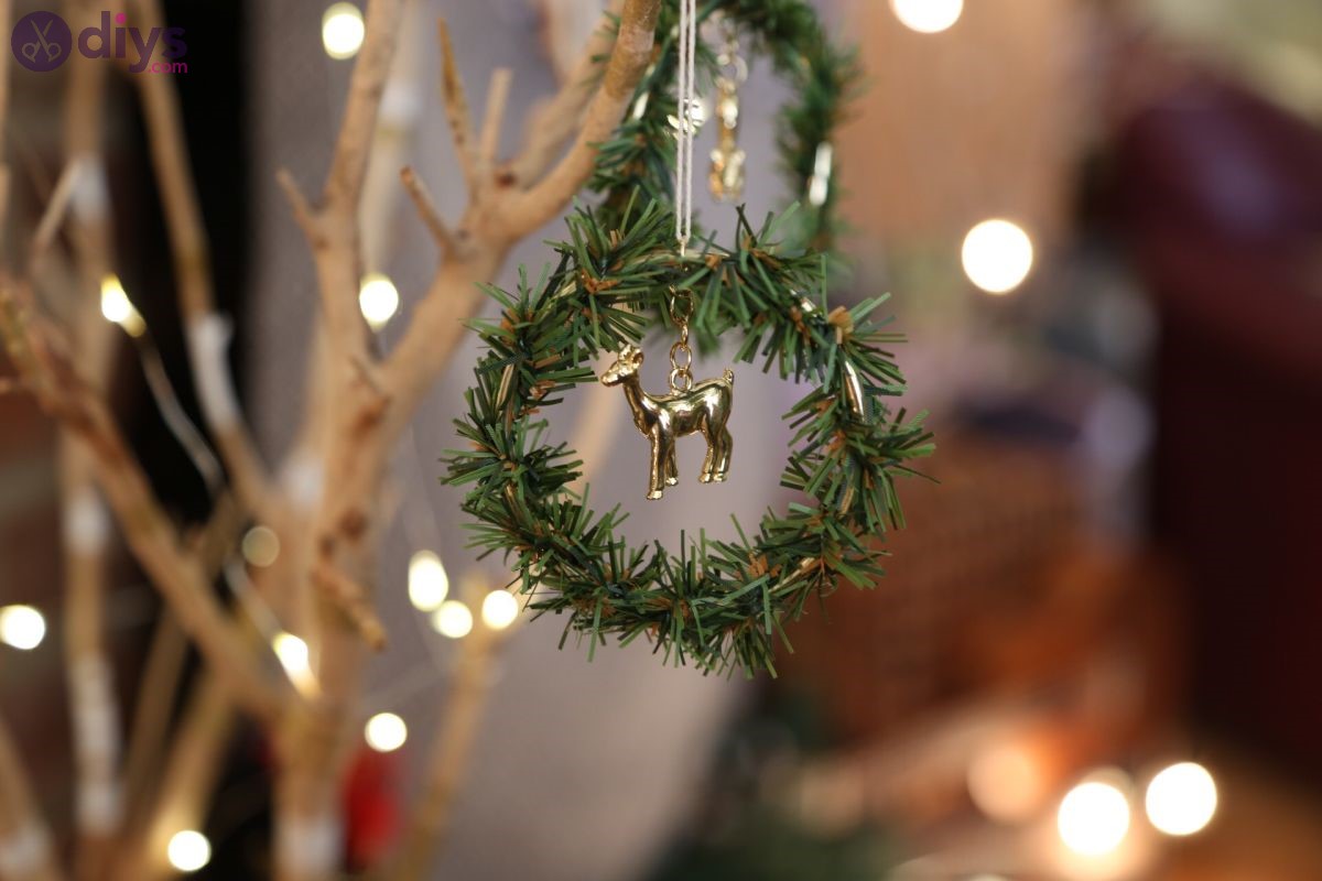 Cheap christmas tree wreath ornament easy christmas crafts