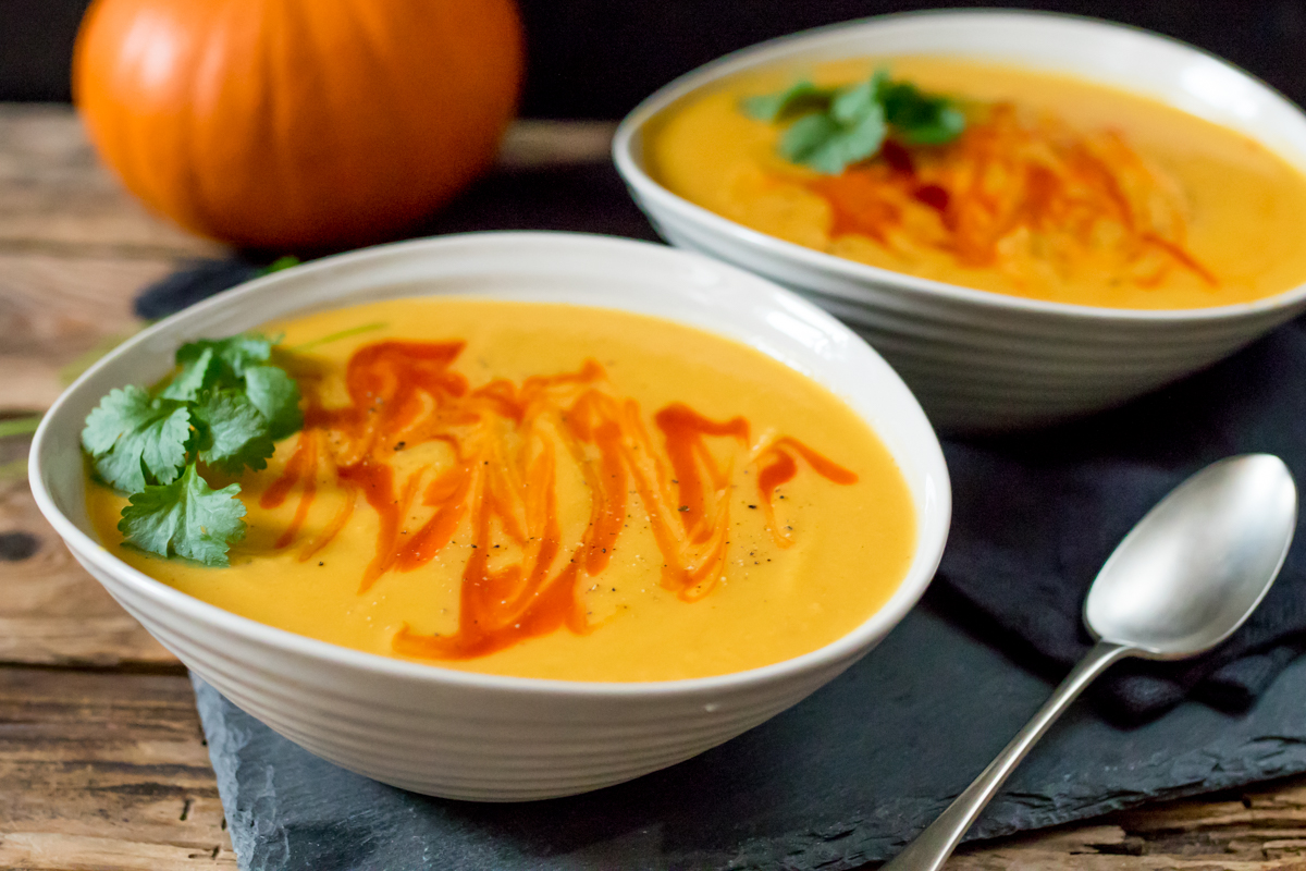 Curried pumpkin and lentil soup 4