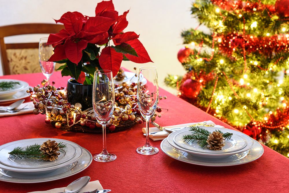 December wedding poinsettia table centerpiece