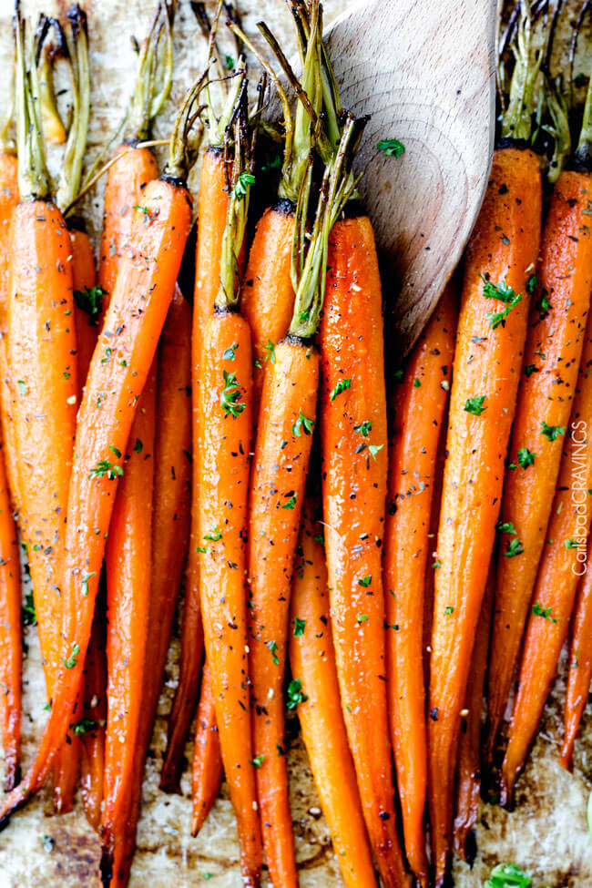 Honey Garlic Roasted Carrots - Vegetables Sides for Thanksgiving