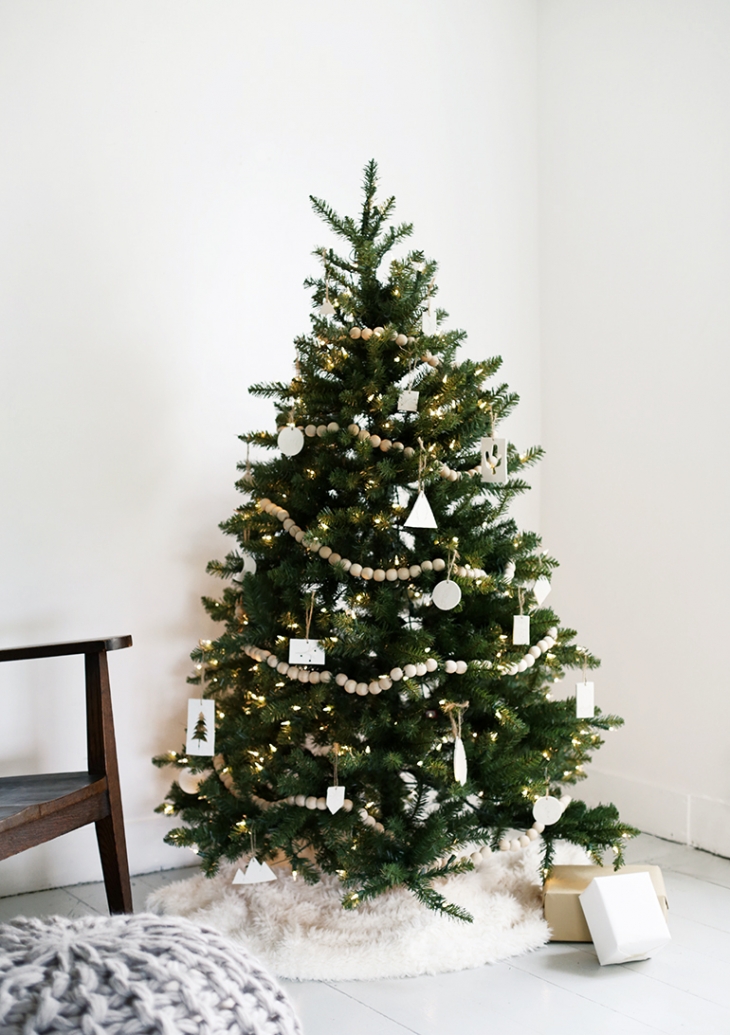 Minimalistic Modern Christmas Tree