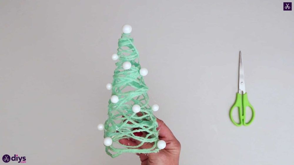 Simple string art christmas tree modern christmas tree