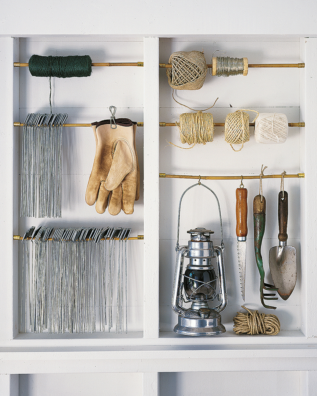 70 Ideas To Organize Your Craft Room In The Best Way - DigsDigs